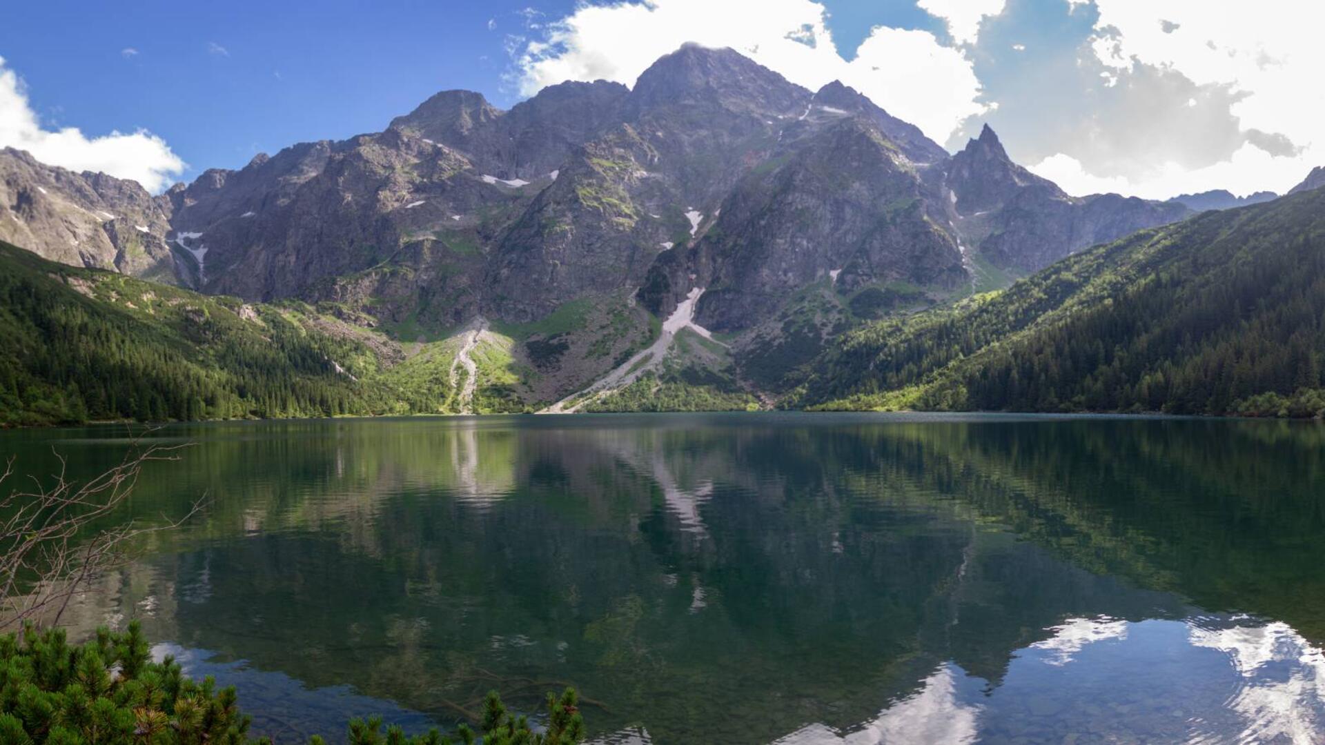 By o Bardzo Rano To Sta o Si Nad Morskim Okiem Za Wcze nie Z ote by-o-bardzo-rano-to-sta-o-si-nad-morskim-okiem-za-wcze-nie-z-ote